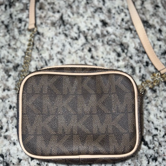 Michael Kors Signature Jet Set Leather Mini Chain Crossbody - Picture 5 of 6